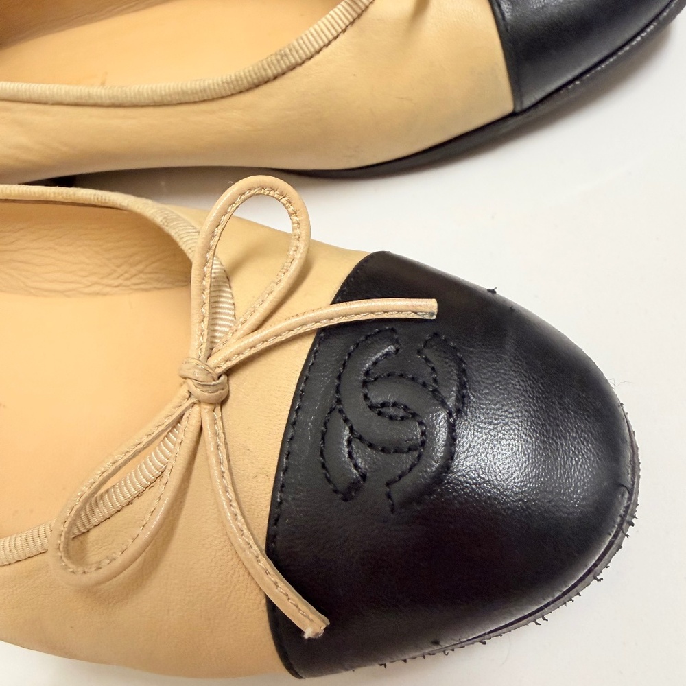 CHANEL BALLET FLATS 100% AUTHENTIC. Lambskin Beige & Black. - Picture 3 of 10